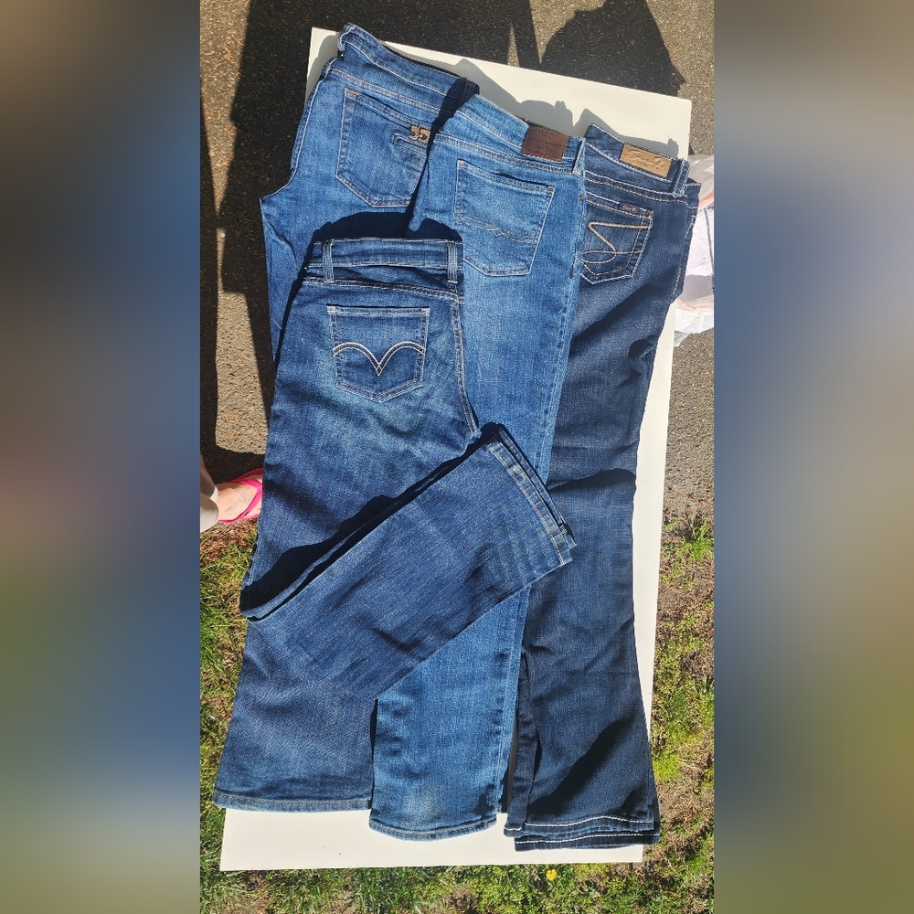 Jean Bundle - Picture 7 of 7